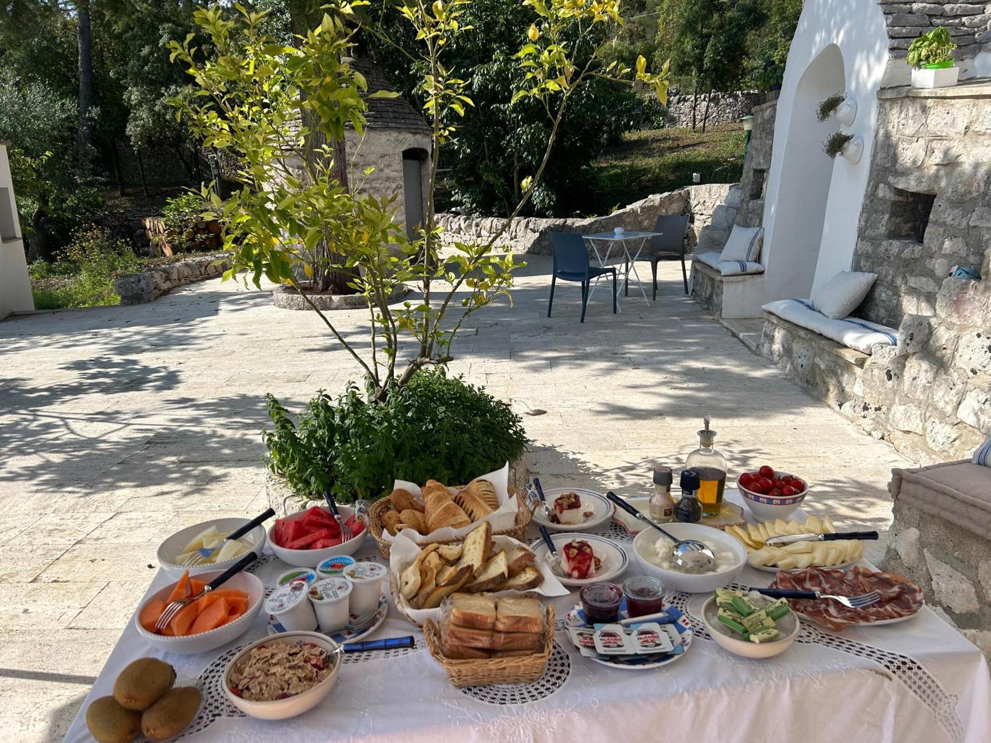 Bed and Breakfast Il Trullo Di Simona Локоротондо Екстер'єр фото